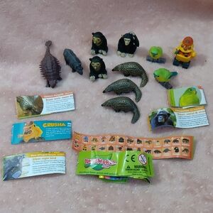 Vtg.YowieWorld  Animal Toys